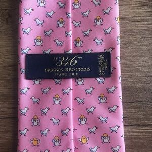 Brooks Brothers 100% Silk Tie
